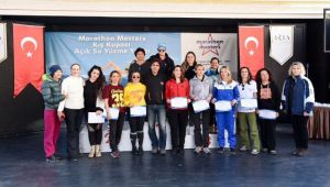 Yüzme şampiyonası Menderes'te yapıldı