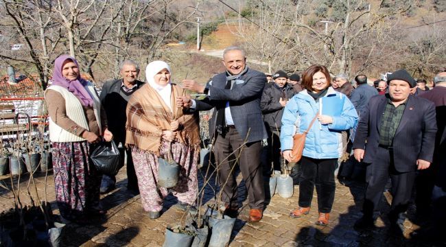 Ödemiş’den 53 bin fidan 