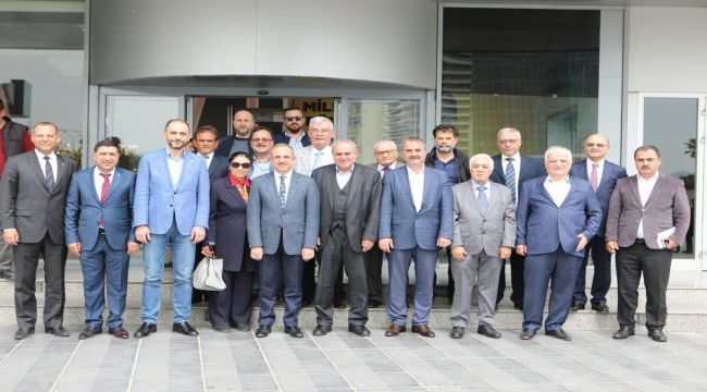 Başkan Sürekli’den Kurucular Kurulu ile özel toplantı