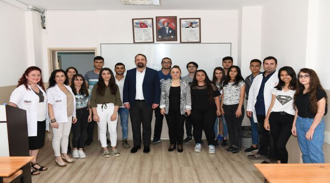 Gümrükçü’den Öğrencilere Başarı Dileği