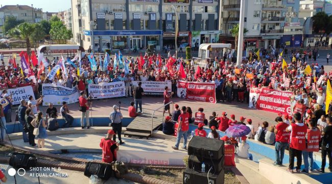 “Aliağa da işçilerin eylemi sürüyor!”