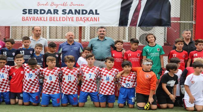 Bayraklı’da Gençlik Futbol Turnuvası