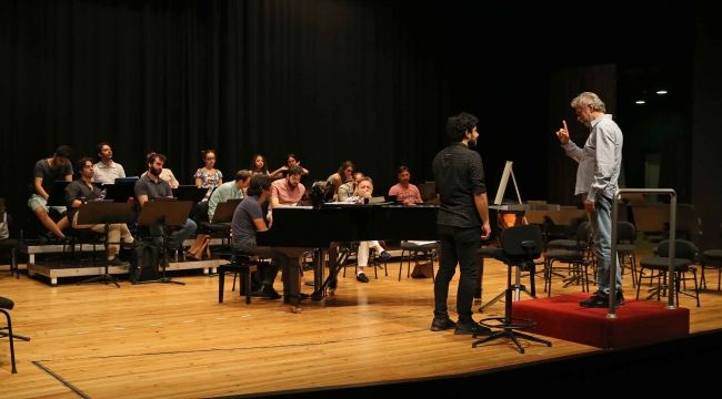 Şef adayları Rengim Gökmen’le buluşacak 