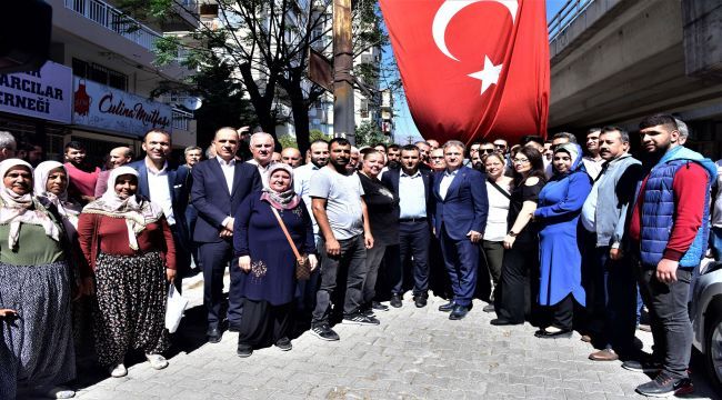 Pazarcılardan Başkan İduğ'a teşekkür