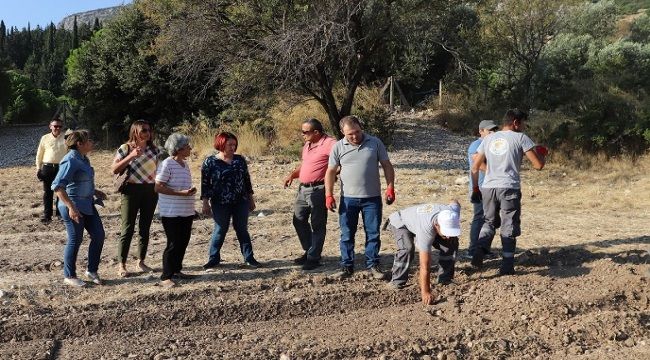 Karaburun’da “yerli tohum” projesi