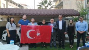 İzmir AK Kadro saha çalışmalarını sürdürüyor