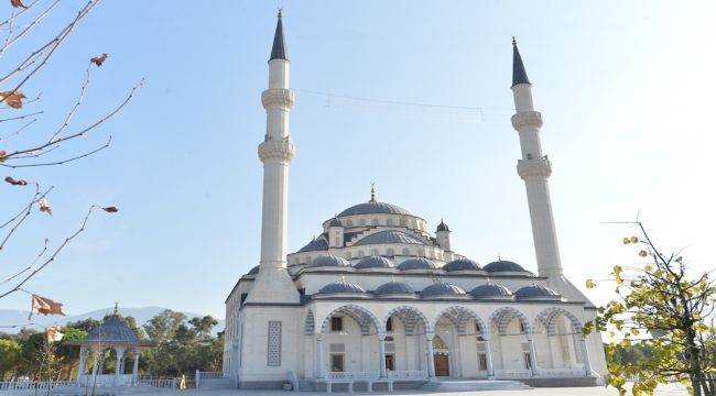 İzmir'in Mimar Sinan tarzındaki ilk camisi açılıyor