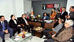 Başkan İduğ'dan parti ziyaretleri