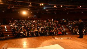 Narlıdere Belediyesi’nden deprem ve ilk yardım semineri 