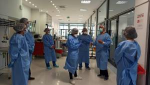 EÜ’de koronavirüs eğitimi alan Azerbaycanlı doktorlar ülkelerine döndüler
