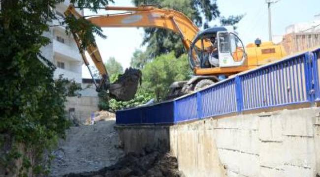 Çitlembik Deresi’nde taşkınlara karşı önlem alınıyor