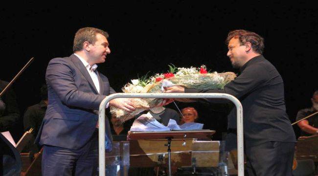 84.Bergama Kermesi’nin ilk günü muhteşem konser