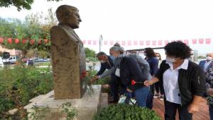 Ahmet Taner Kışlalı Güzelbahçe’de Unutulmadı