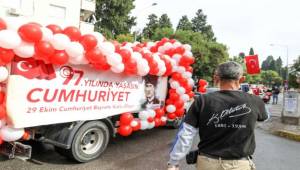 Cumhuriyet’in 97’inci yaşında Buca ilk günkü heyecanla