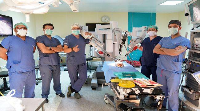 Egeli Genel Cerrahi asistanlarına robotik cerrahi eğitimi