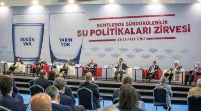 CHP’li 11 büyükşehir belediye başkanı İzmir’de su manifestosu açıkladı