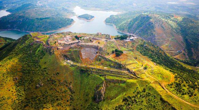 İzmir Berlin’de tanıtıldı