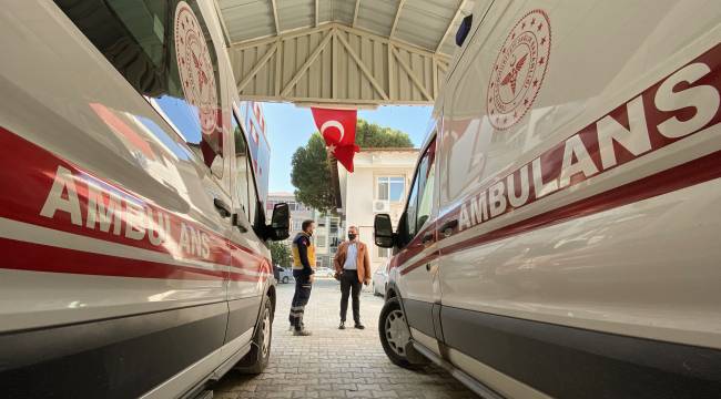 Seferihisar’a İki Yeni Ambulans