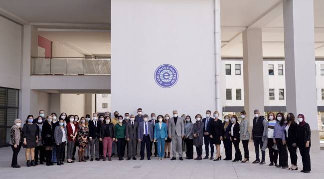 EÜ Diş Hekimliği Fakültesi Karşıyaka Diş Polikliniği açıldı