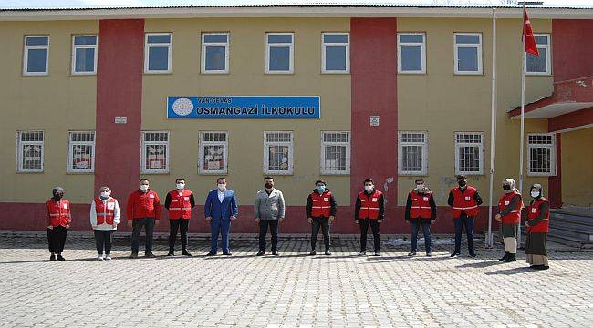 İzmir’den Van’a Uzanan Kütüphane