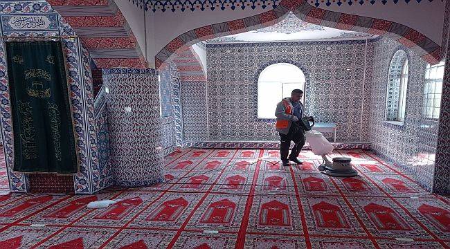 Menemen’de ibadethaneler Ramazan ayına hazır
