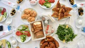 Bornova’da Dünya Kahvaltı Günü Kutlandı