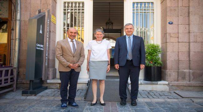 Başkan Soyer Almanya Büyükelçisi’ni Ağırladı