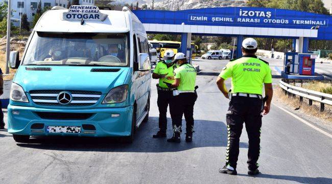 İzmir Büyükşehir Belediyesi’nden Trafik Kazalarına Karşı Denetim