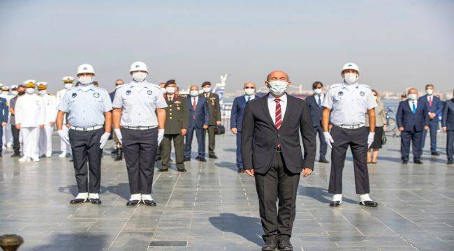 Cumhuriyet Meydanı'nda Gaziler Günü Kutlaması