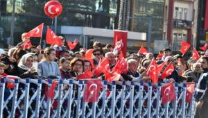 İzmir’in Dört Bir Yanında Kutlama
