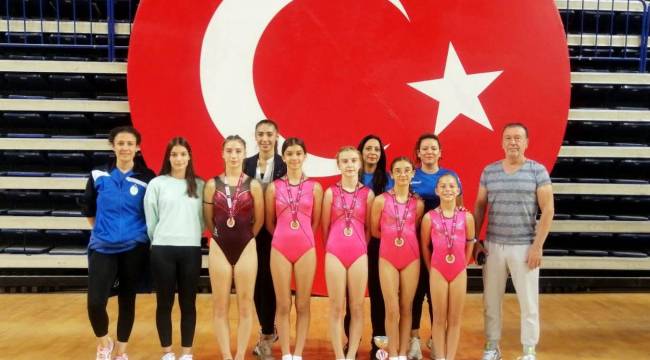 Minik sporculardan büyük başarı