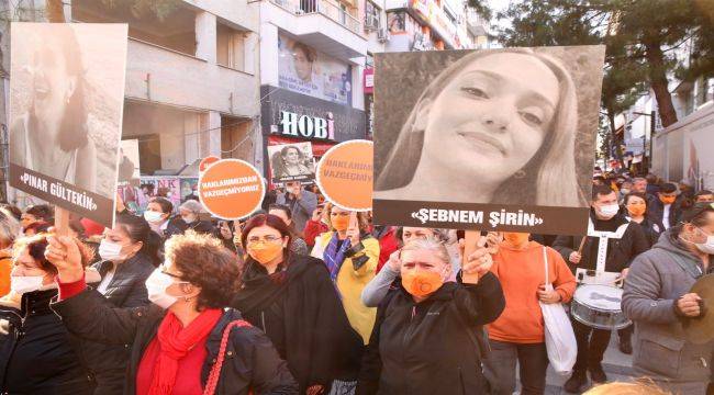 Karşıyaka'da Kadın Şiddetine Karşı Yürüyüş
