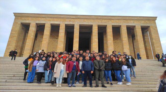 Kınıklı Öğrenciler Atatürk ile Buluştu 