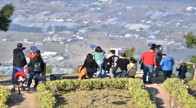 Teleferik Tesisleri Ziyaretçilerine Eşsiz Manzaralar Sunuyor