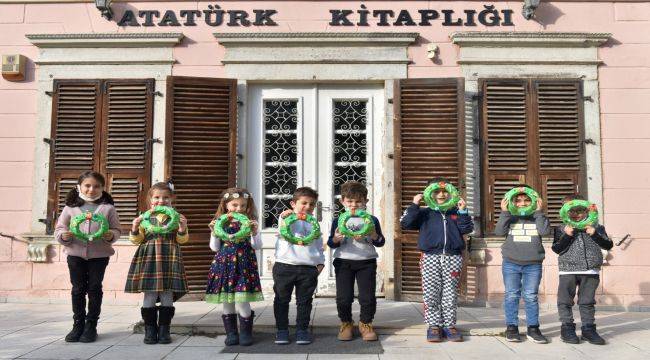 Yılbaşı Süsleri Bornovalı Miniklerden 