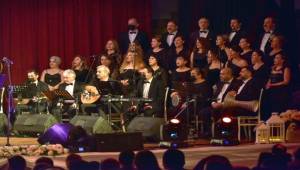 Aliağa'da Türk Sanat Müziği Gecesi Düzenlendi