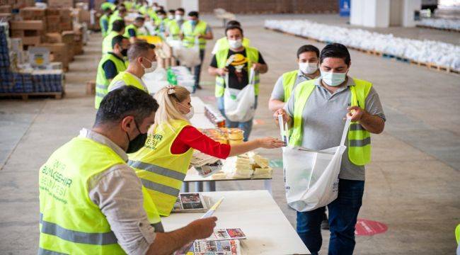 Başkan Soyer, “Bu Yoksulluğu Hep Birlikte Yeneceğiz”