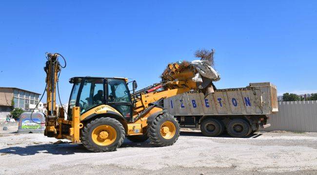 Çiğli'de Her Ay 1850 Ton Moloz Toplanıyor