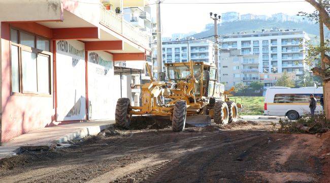 Çiğli’de Üst Yapı Çalışmaları Hız Kesmiyor