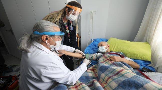 Gaziemir Belediyesi Sağlık Hizmetleriyle Şifa Oluyor