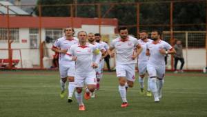 Ayvalık Gücü Belediyespor Şampiyonluğa İlerliyor