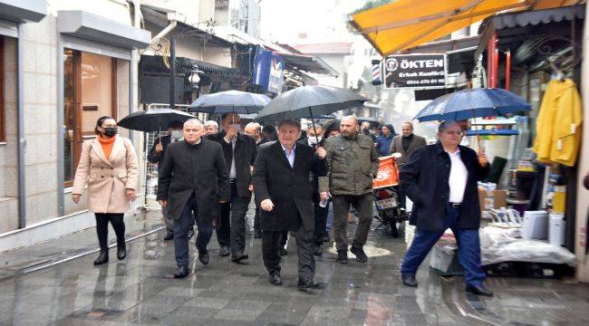 Bornova'nın Tarihi Çarşısı Yenileniyor