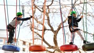 İşitme Engelli Ebeveynlerin Çocukları Macera Park'ta Eğlendi
