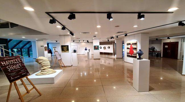 “Hayalet Şiddet” sergisi Kültürpark'ta Açıldı