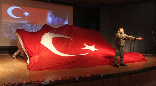 İstiklal Marşı'nın Kabulü'nün 101. Yıldönümü Didim'de Kutlandı