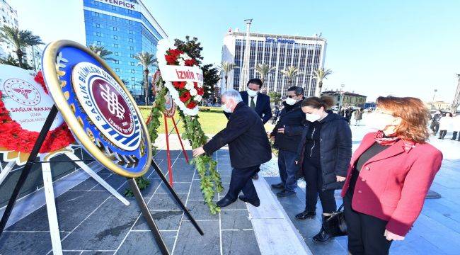 İzmir'de 14 Mart Tıp Bayramı kutlandı