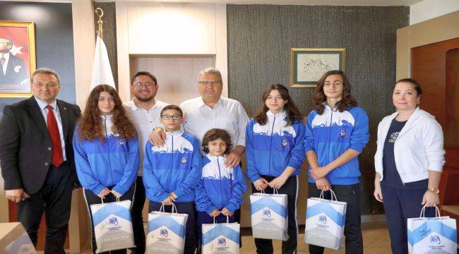Başkan Çerçi'den Türkiye şampiyonlarına ödül