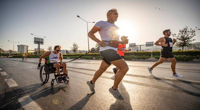 Maraton İzmir yarın start veriyor