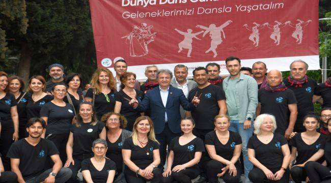 Bornova'da Dünya Dans Günü şöleni