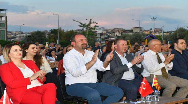 Çiğli'de Büyük Festivalin İlk Günü Tamamlandı